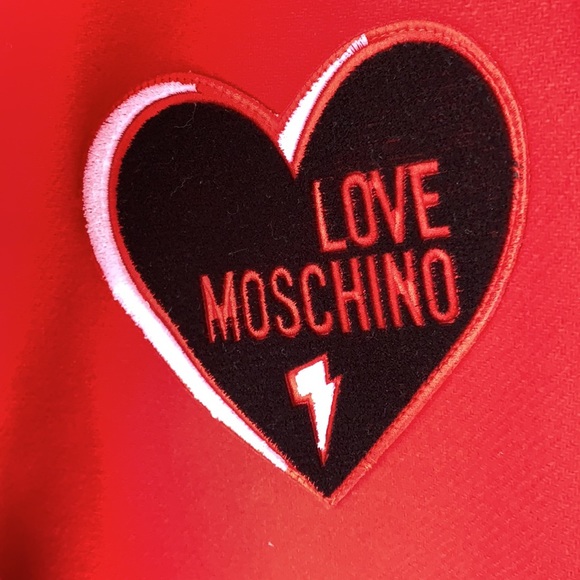 🔥🔥🔥Love Moschino red long coat size 6 US🔥🔥🔥 - Picture 5 of 6